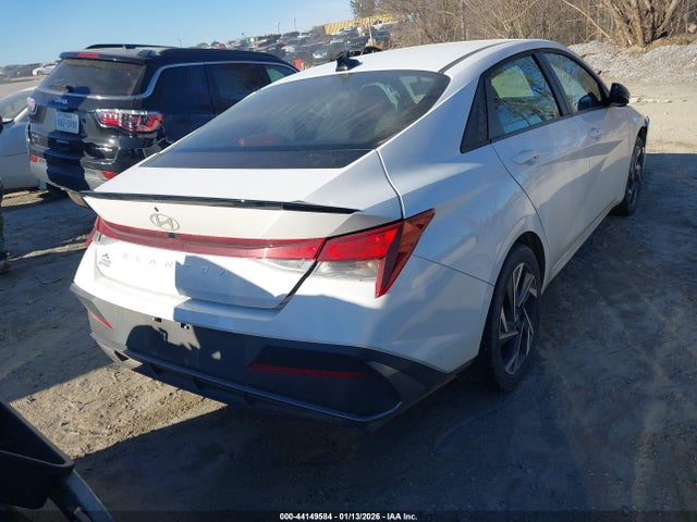 44149584 :رقم المزاد ، KMHLM4DG5SU982681 vin ، 2025 Hyundai Elantra Sel Sport مزاد بيع