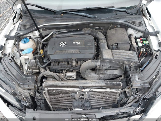 1VWAT7A35GC024541 Volkswagen Passat 1.8t S
