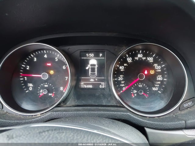 1VWAT7A35GC024541 Volkswagen Passat 1.8t S