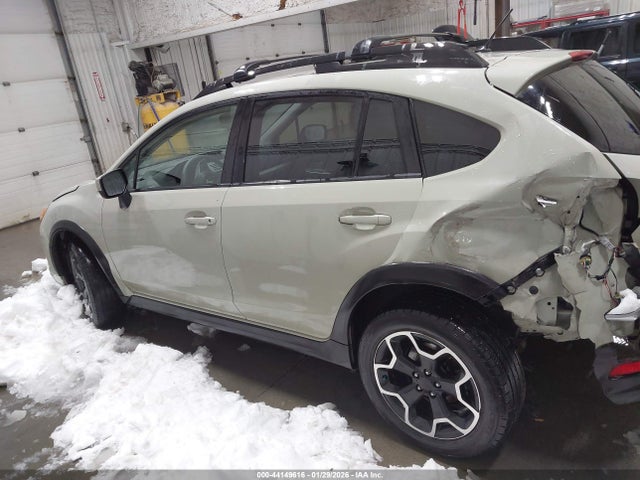 JF2GPACC3F8322746 Subaru Xv Crosstrek 2.0i Premium
