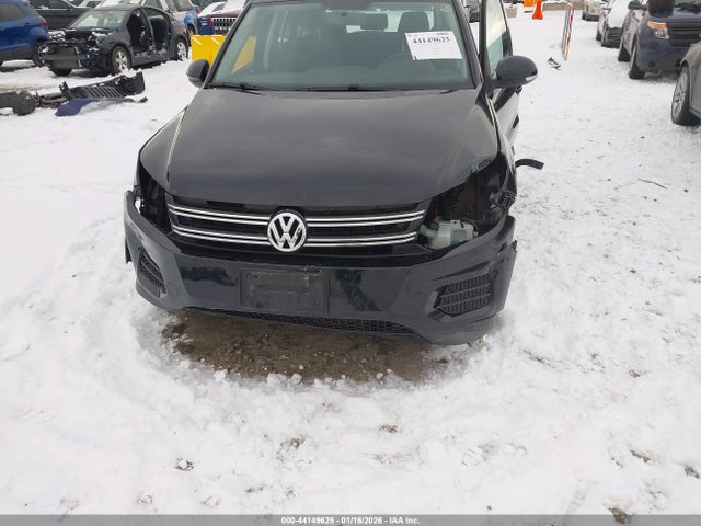2017 VOLKSWAGEN TIGUAN WVGBV7AX3HK046237 Photo 5