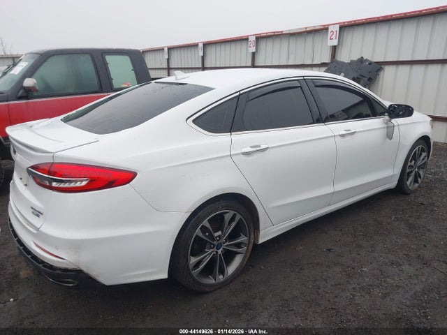 Ford Fusion Titanium 2019 3FA6P0D96KR221562 Image 4