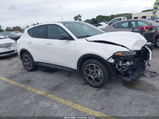 2016 FIAT 500E 3C3CFFGE3GT221951