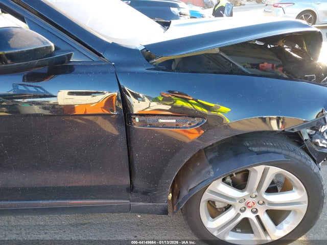 SADCL2FX1JA294593 Jaguar F-pace 25t R-sport