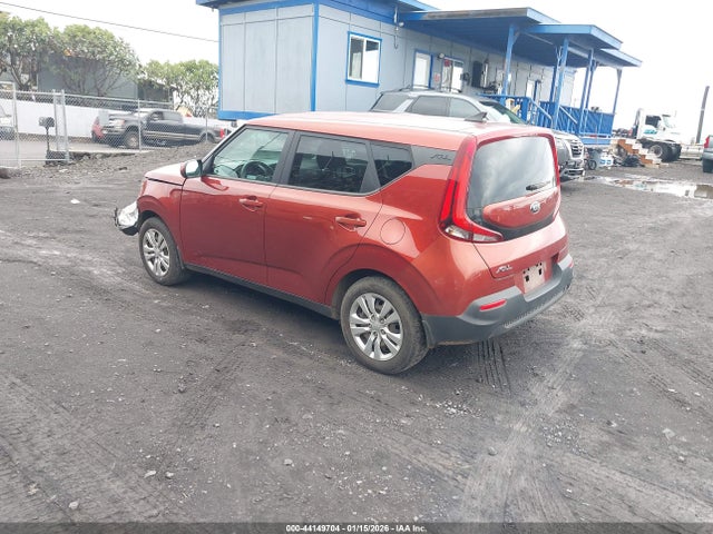 KNDJ23AU2L7100842 KIA SOUL LX