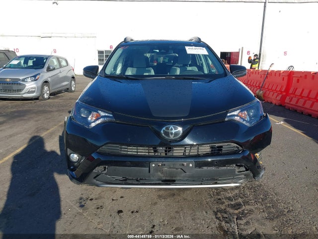 Toyota Rav4 Adventure 2018 2T3RFREV5JW760422 Image 12