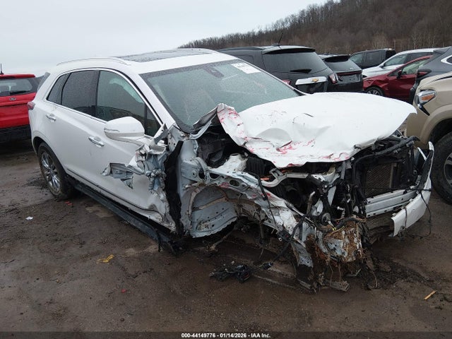 2020 CADILLAC XT5 1GYKNDRS5LZ143929 Photo 0