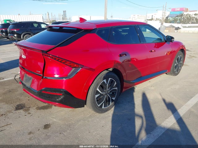 KIA Ev6 Gt-line 2022 KNDC44LA8N5040334 Image 4