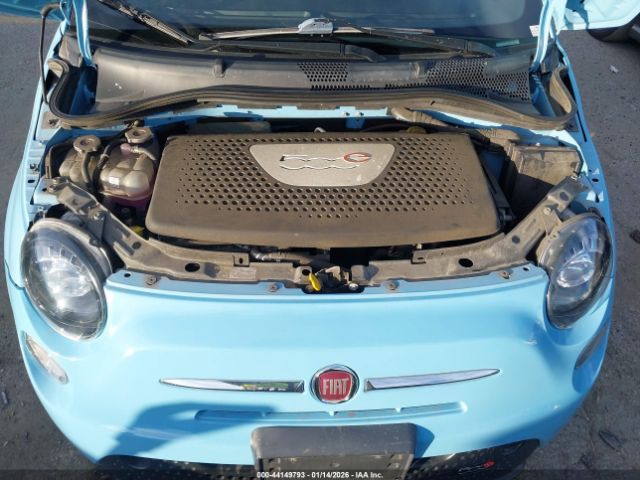 2016 FIAT 500E 3C3CFFGE3GT221951 Photo 9