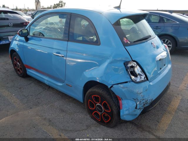 2016 FIAT 500E 3C3CFFGE3GT221951 Photo 2