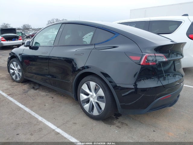 Продаж на аукціоні авто 2024 Tesla Model Y Long Range Dual Motor All-wheel Drive, vin: 7SAYGDEE8RA214565, номер лоту: 44149806