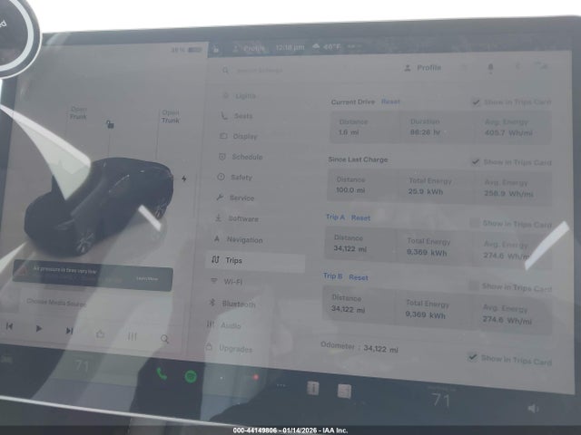 Продаж на аукціоні авто 2024 Tesla Model Y Long Range Dual Motor All-wheel Drive, vin: 7SAYGDEE8RA214565, номер лоту: 44149806
