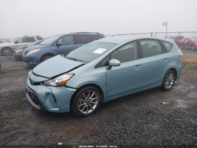 JTDZN3EU4HJ058124 Toyota Prius V Five