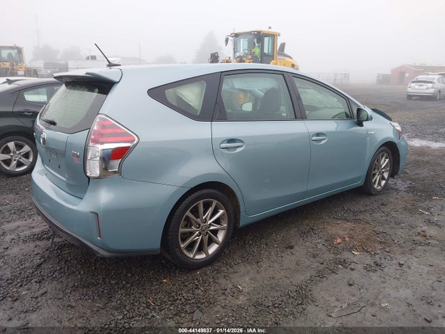 JTDZN3EU4HJ058124 Toyota Prius V Five
