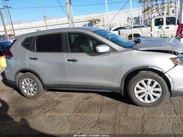 Nissan ROGUE S 2018 KNMAT2MT7JP558111 Image 14