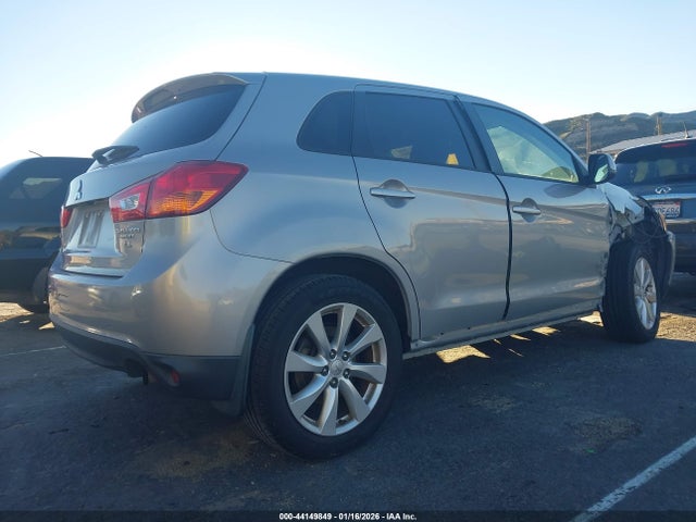2015 MITSUBISHI OUTLANDER SPORT 4A4AP3AW0FE024677 Photo 3