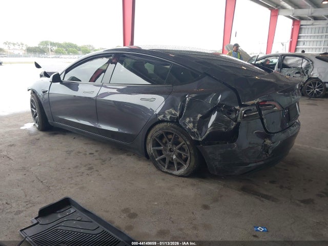 2023 TESLA MODEL 3 5YJ3E1EA8PF669134 Photo 2