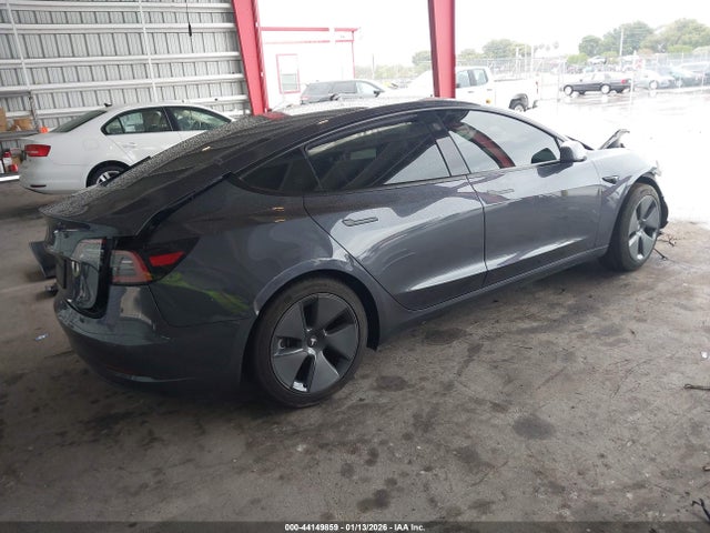 2023 TESLA MODEL 3 5YJ3E1EA8PF669134 Photo 3