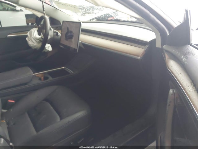 2023 TESLA MODEL 3 5YJ3E1EA8PF669134 Photo 4