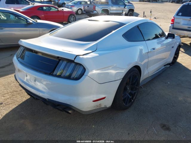 2018 FORD MUSTANG 1FA6P8CF6J5181300 Photo 3