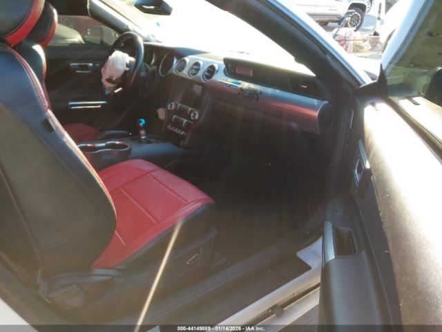 2018 FORD MUSTANG 1FA6P8CF6J5181300 Photo 4