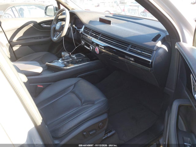 Audi Q7 55 Premium 2019 WA1VAAF74KD039662 Image 5