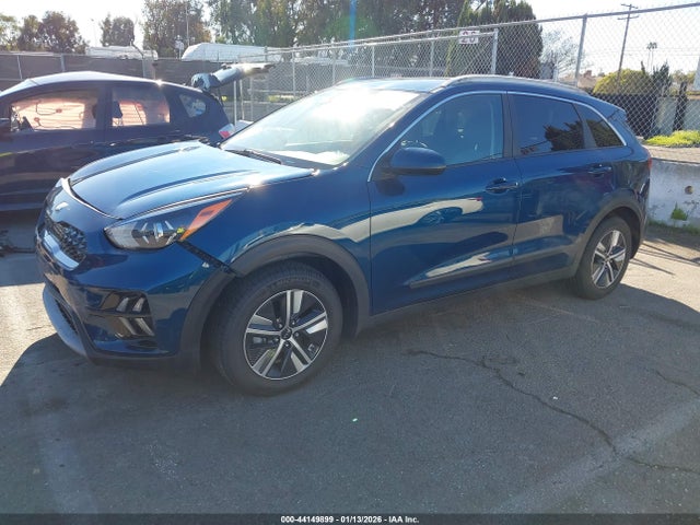 KIA Niro Lxs 2020 KNDCB3LC1L5413857 Image 2