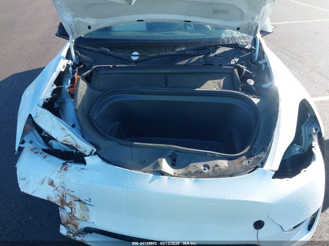2023 TESLA MODEL Y 7SAYGDEE7PF620675 Photo 9