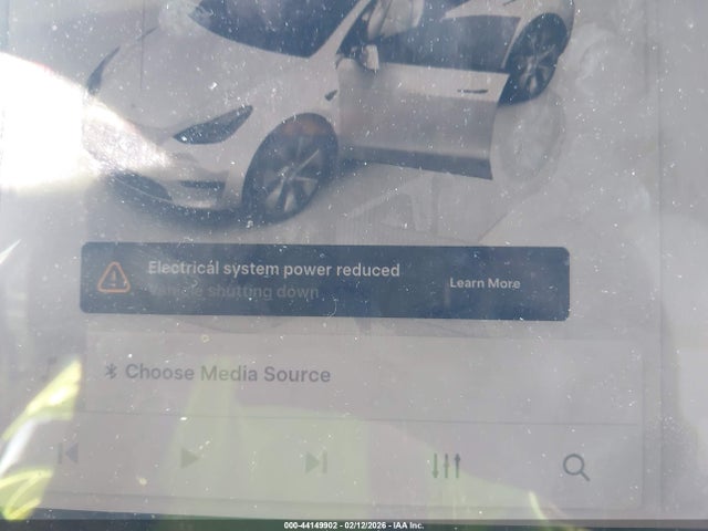 44149902 :رقم المزاد ، 7SAYGDEE7PF620675 vin ، 2023 Tesla Model Y مزاد بيع