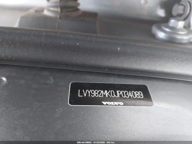 2018 VOLVO S90 LVY982MK0JP034089 Photo 8