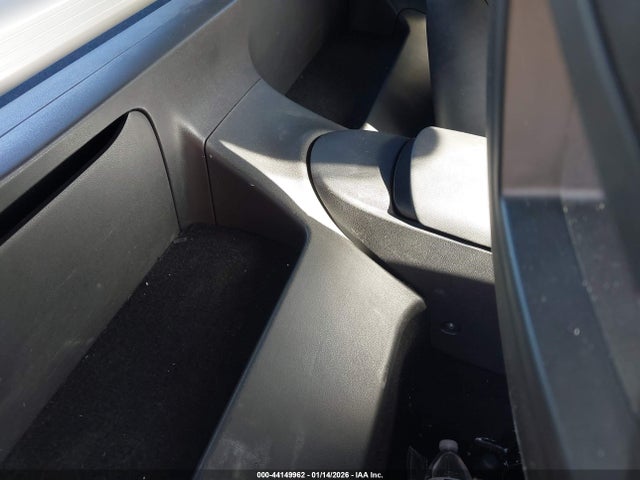 JN1BZ4CH7RM360821 Nissan Z Nismo Auto