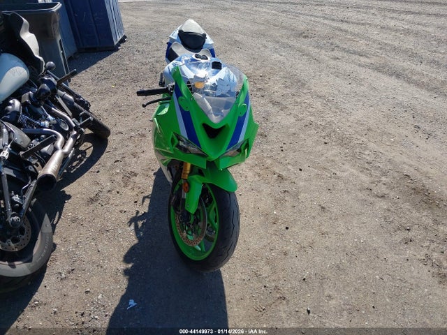 JKBZXJJ10RA008841 Kawasaki Zx636 K