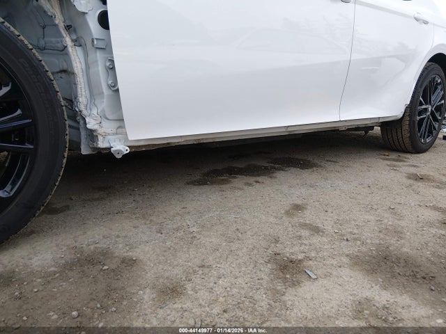 4T1DBADK1SU540395 Toyota CAMRY SE