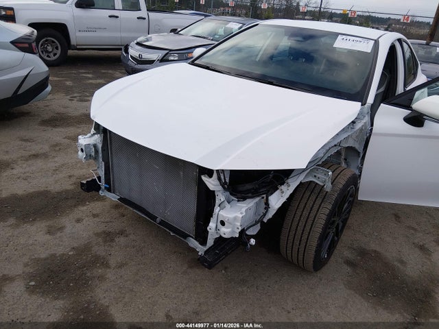 4T1DBADK1SU540395 Toyota CAMRY SE