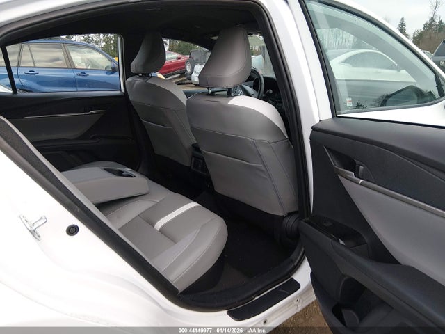 4T1DBADK1SU540395 Toyota CAMRY SE