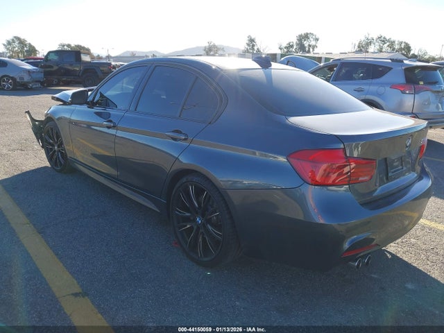 WBA8B9C37HK886015 BMW 330I