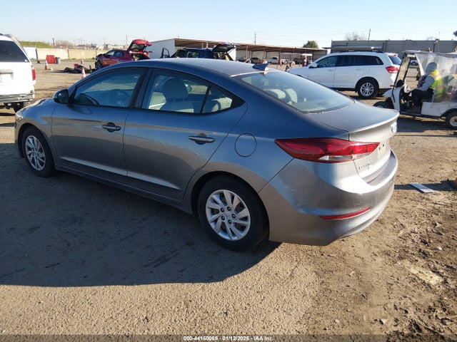 KMHD74LF4HU109260 Hyundai ELANTRA SE