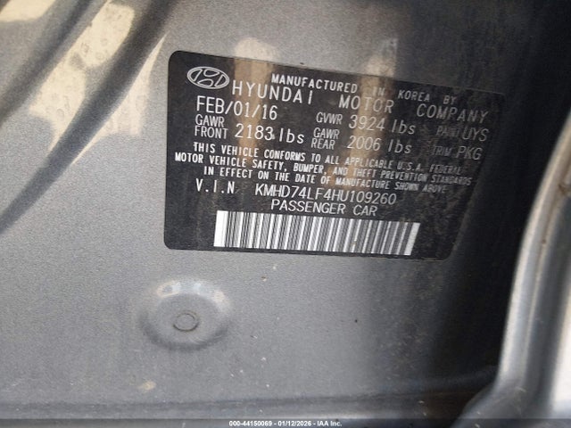 KMHD74LF4HU109260 Hyundai ELANTRA SE