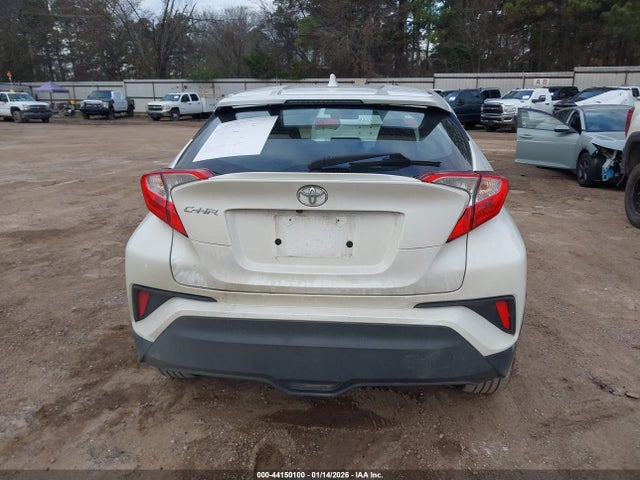 Toyota C-HR XLE 2021 NMTKHMBX3MR134795 Image 16
