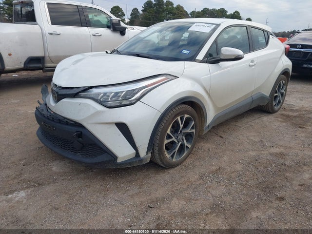 Toyota C-HR XLE 2021 NMTKHMBX3MR134795 Image 2
