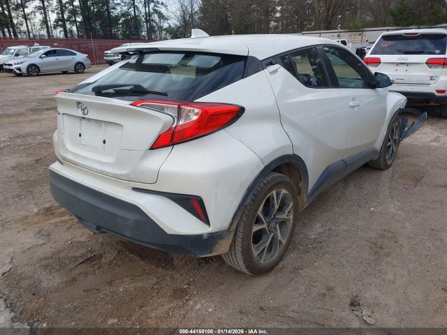 Toyota C-HR XLE 2021 NMTKHMBX3MR134795 Image 4