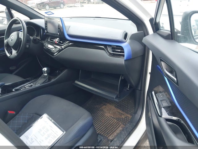 Toyota C-HR XLE 2021 NMTKHMBX3MR134795 Image 5