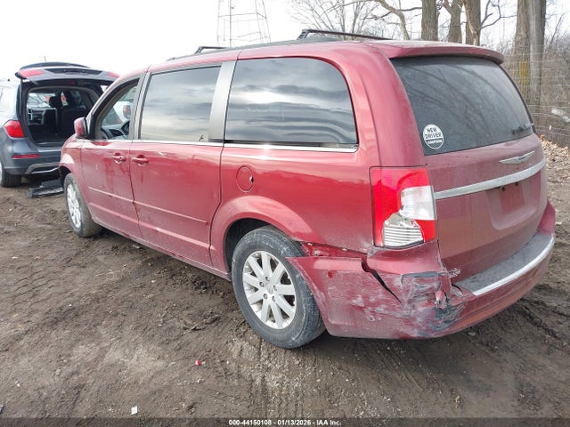 2015 CHRYSLER TOWN & COUNTRY 2C4RC1AG4FR665319 Photo 2