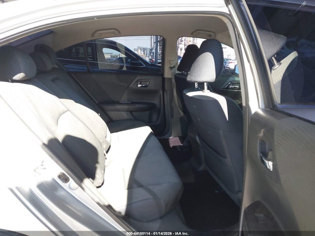 1HGCR2F33HA145041 Honda ACCORD LX