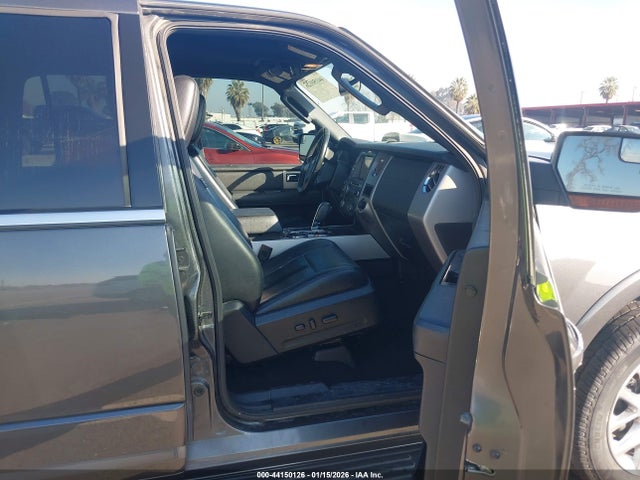 1FMJU2AT1HEA49523 Ford Expedition Limited