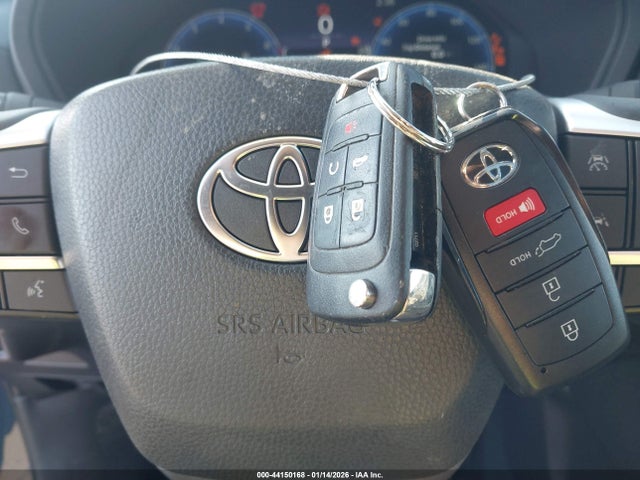 Toyota Grand Highlander Platinum 2026 5TDAAAB50TS108037 Image 11