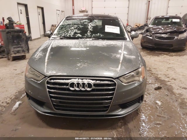 2016 Audi A3 1.8t Premium მანქანა იყიდება აუქციონზე, vin: WAUA7GFF9G1011732, აუქციონის ნომერი: 44150171