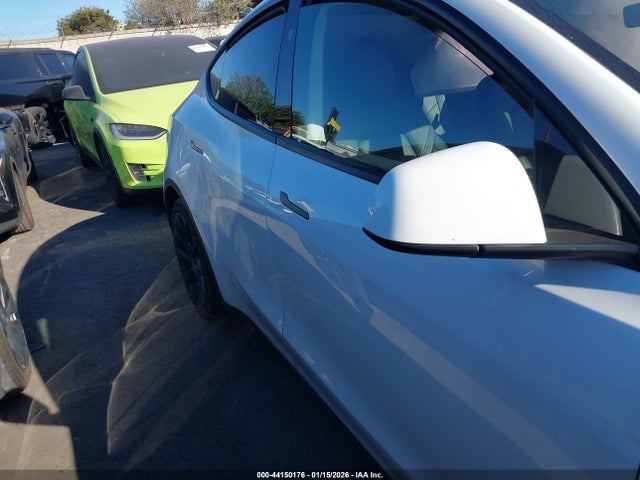 Aukcja sprzedaży 2024 Tesla Model Y Long Range Dual Motor All-wheel Drive, vin: 7SAYGDEE9RA222562, numer aukcji: 44150176