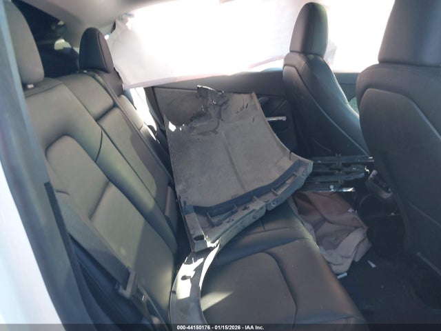 2024 TESLA MODEL Y 7SAYGDEE9RA222562 Photo 7