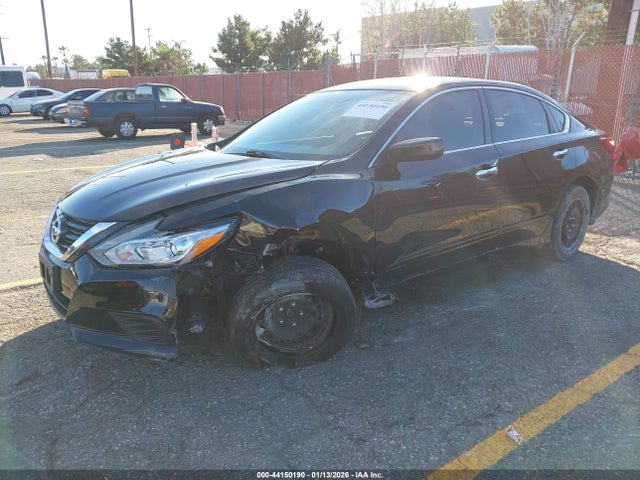 1N4AL3AP1HN314463 Nissan Altima 2.5 S